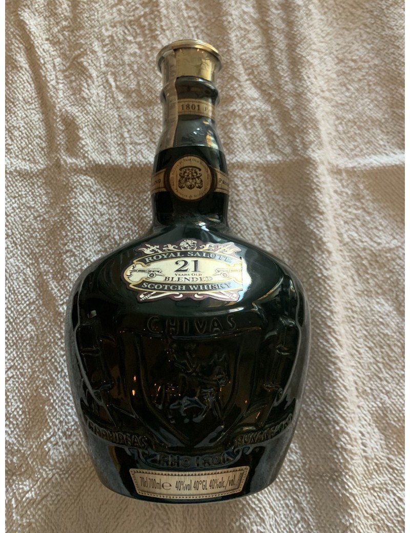 1 bouteille SCOTCH WHISKY Royal Salute, Chivas 21 year…